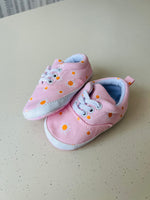 first little shoesies - daisies (size 1, 2)